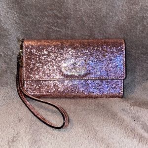 lola glitter boxed medium phone wristlet